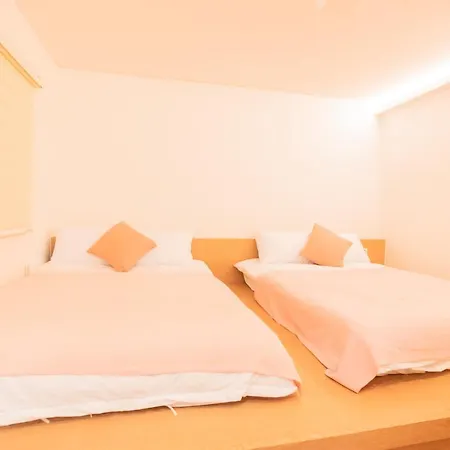 Huayuanhouse Hq In Hongdae Hotel