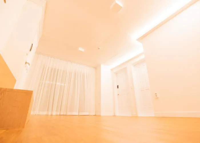 Huayuanhouse Hq In Hongdae 2*