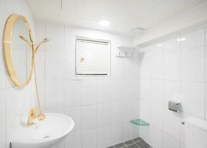 Huayuanhouse Hq In Hongdae Guest house Seoul