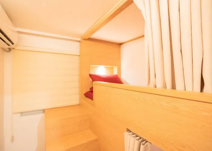Huayuanhouse Hq In Hongdae